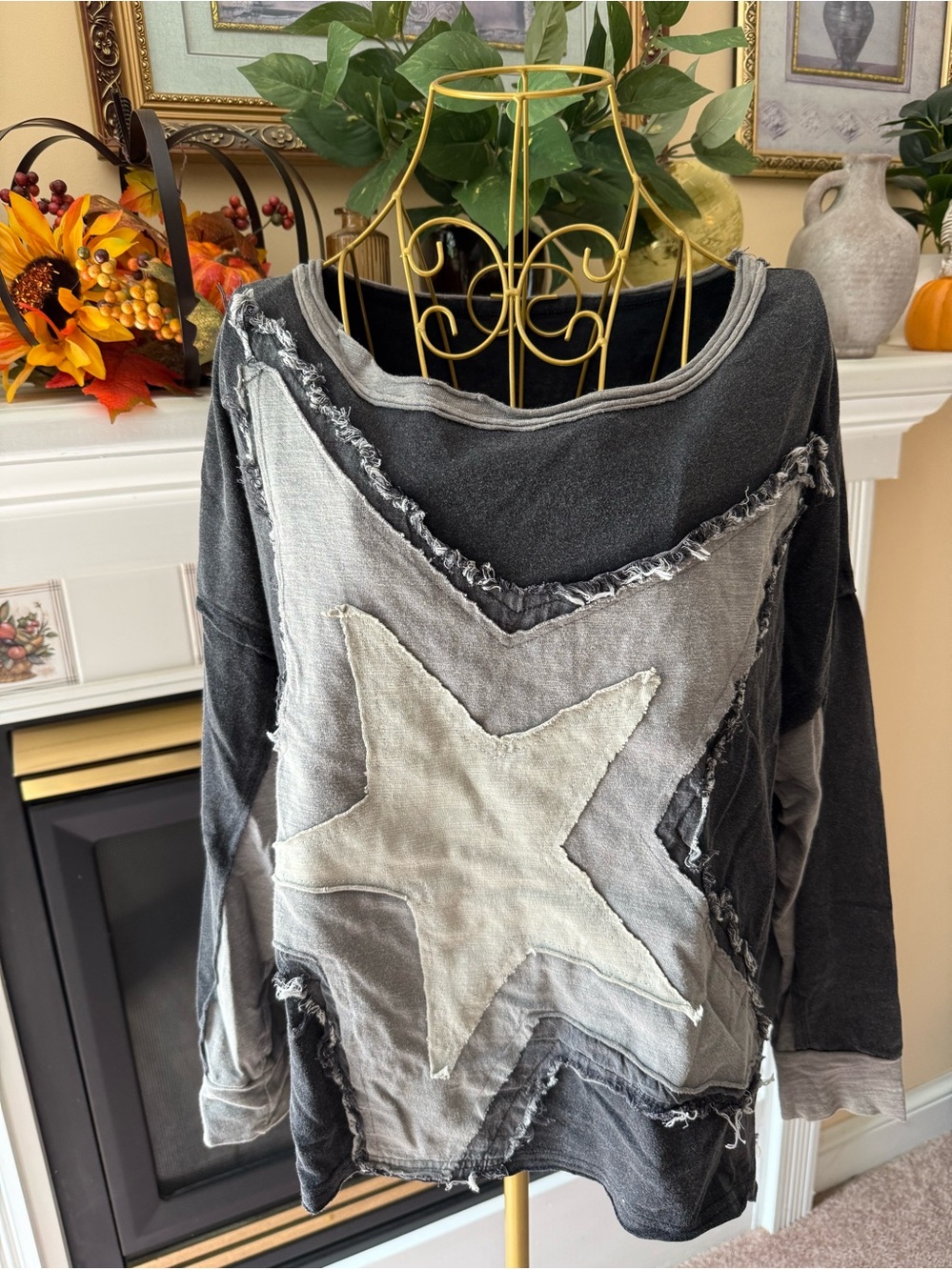 Boho Washed Black & Gray Star Patch Long-Sleeve Top - distressed med-xl